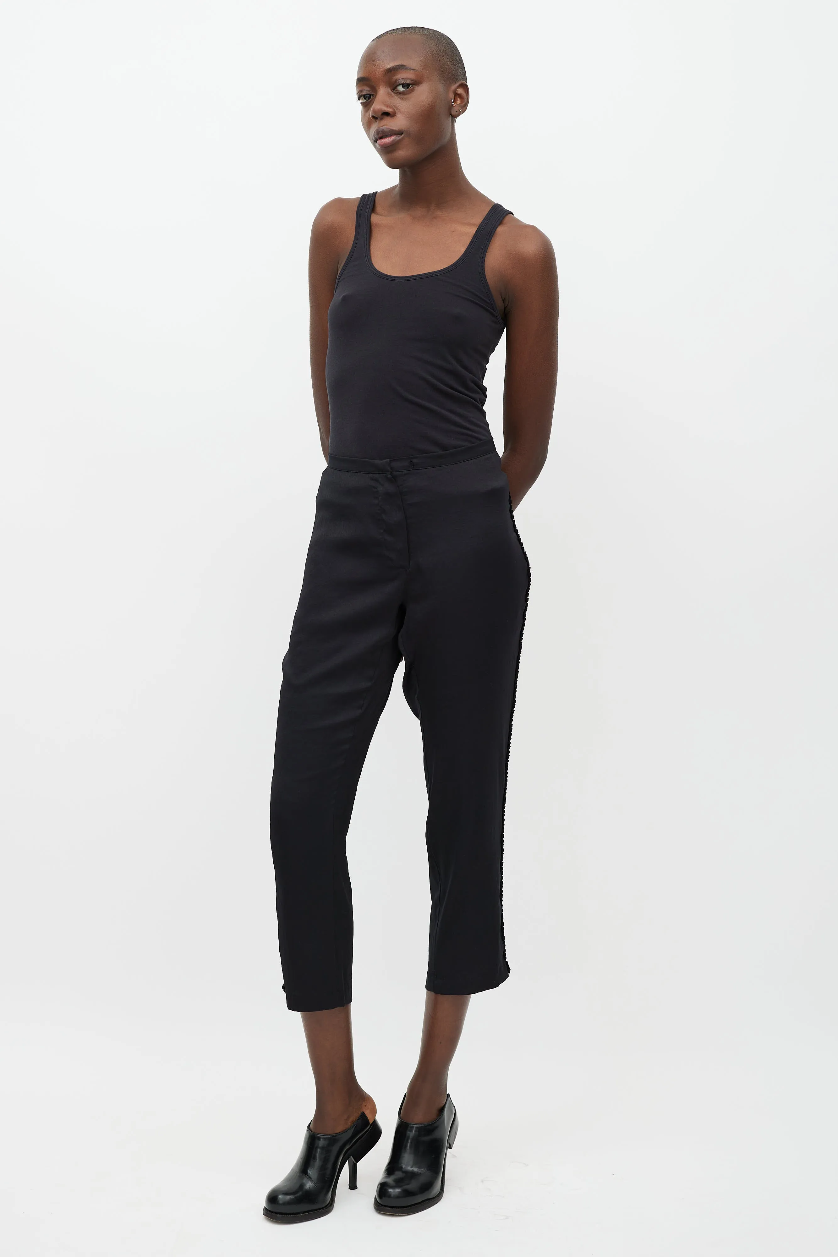 Black Cropped Scalloped Trouser