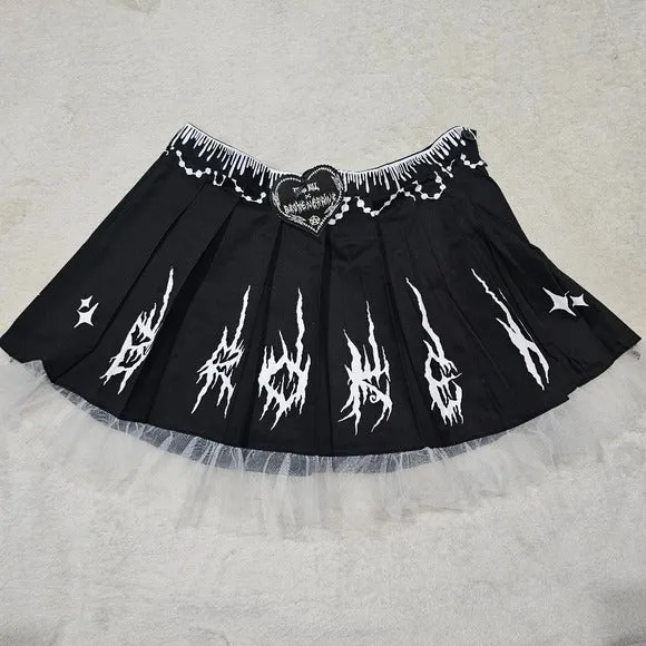 Damaged Damsel Pleated Skirt | Black & White High Waist Pleated