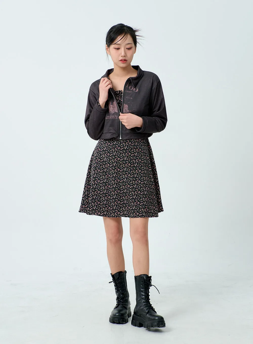 Graphic Cropped Zip-Up BM329