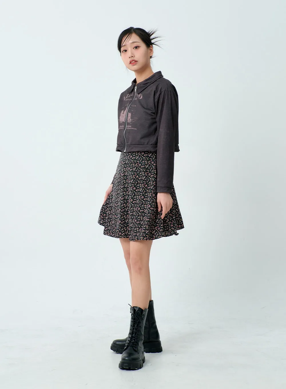 Graphic Cropped Zip-Up BM329