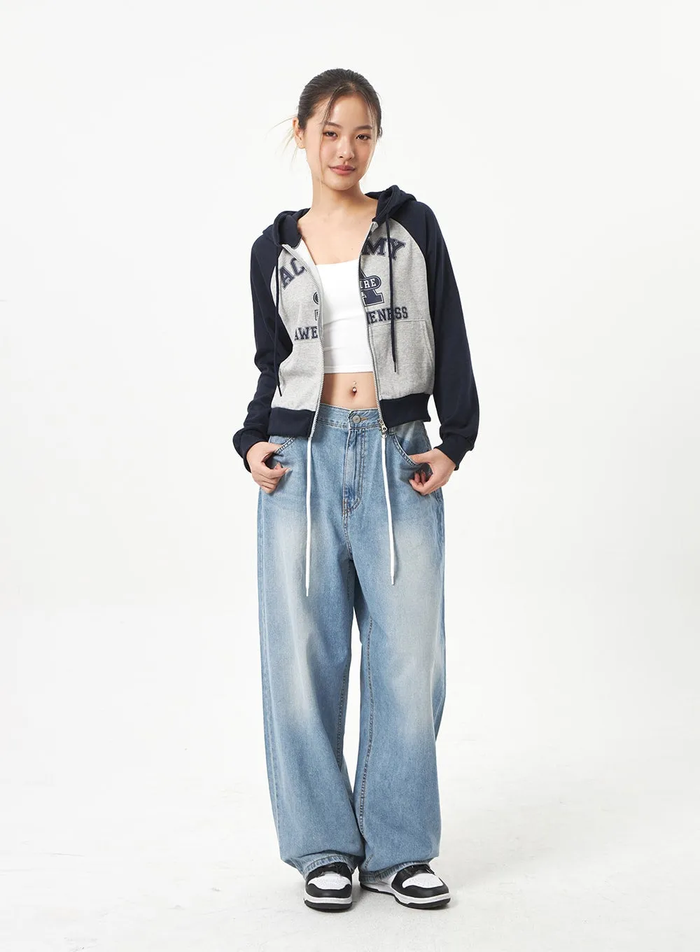 Graphic Zip-Up Hoodie CA318