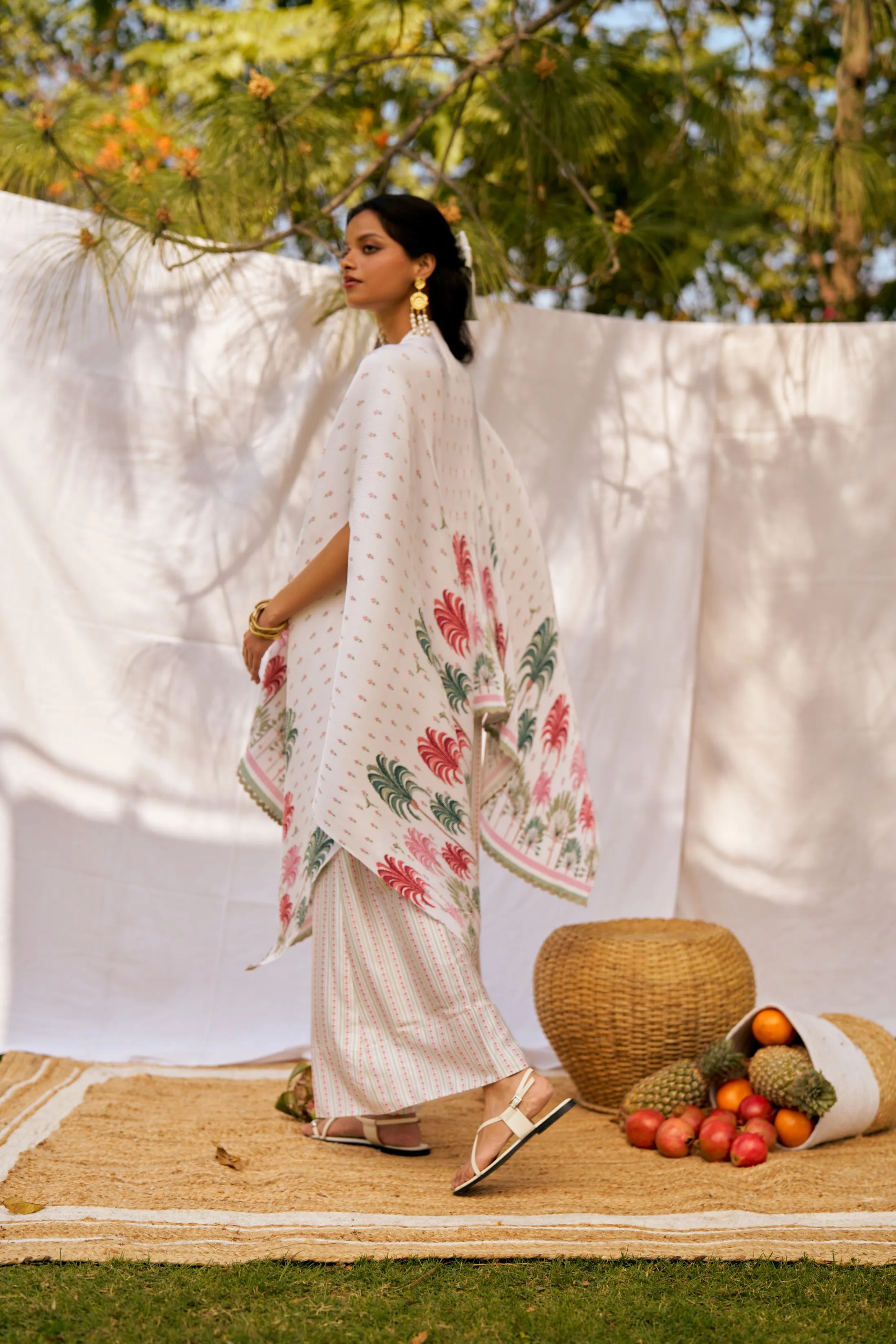 Pomme Sauvage Vanille Kimono Cape